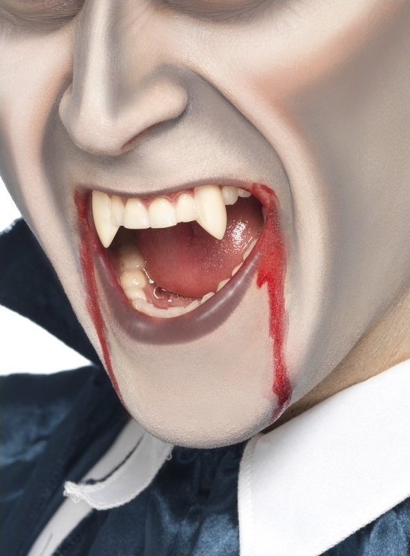 Colti de Vampir pentru canini, #1, Carnaval24